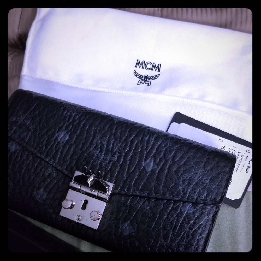 Mcm wallet